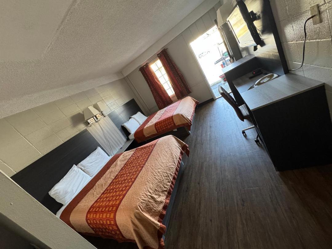 Budget Inn Carthage Dış mekan fotoğraf