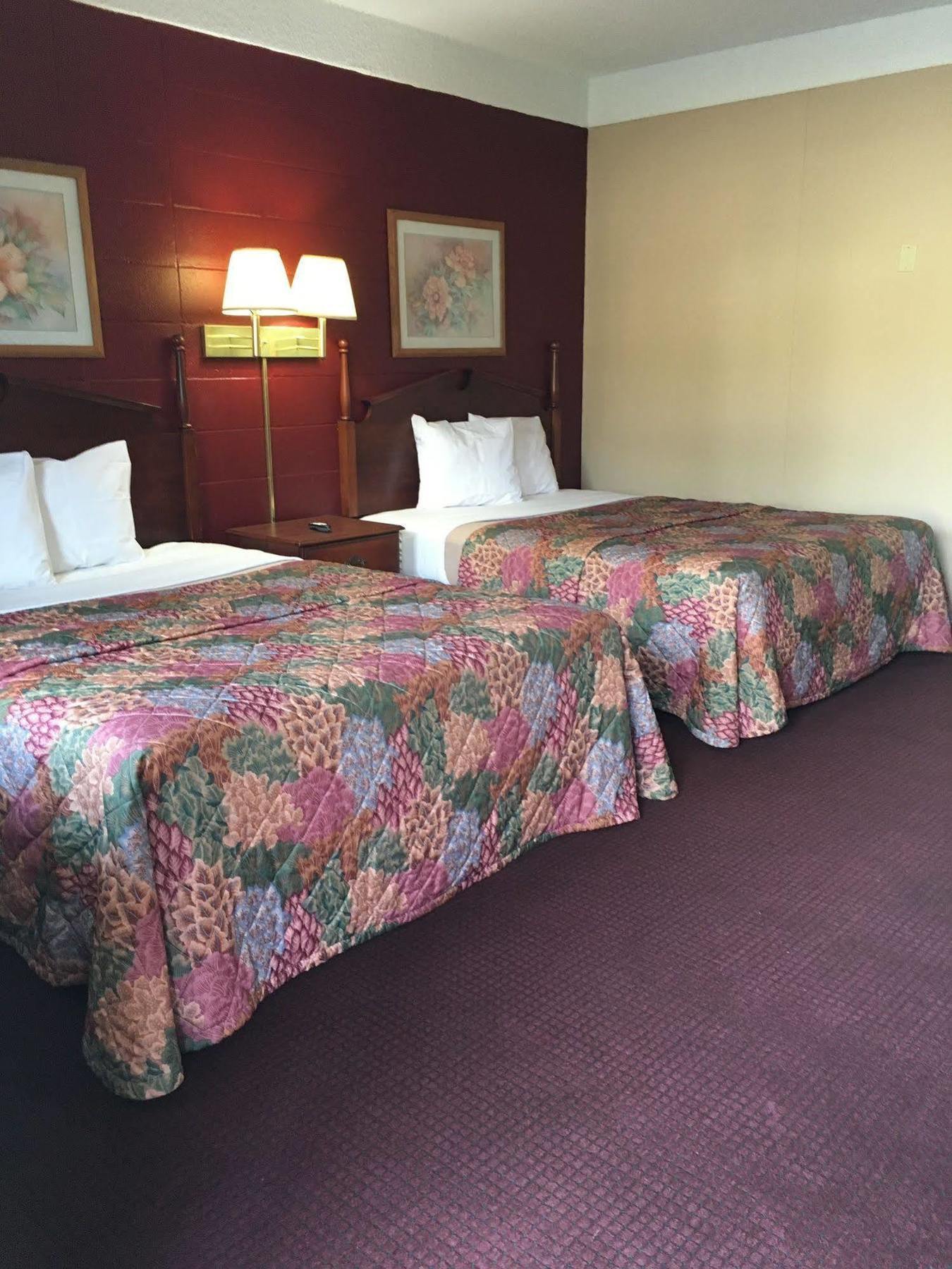 Budget Inn Carthage Dış mekan fotoğraf